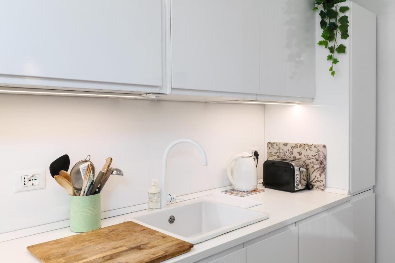 Apartamento Primopiano - Pistrucci Milán Exterior foto